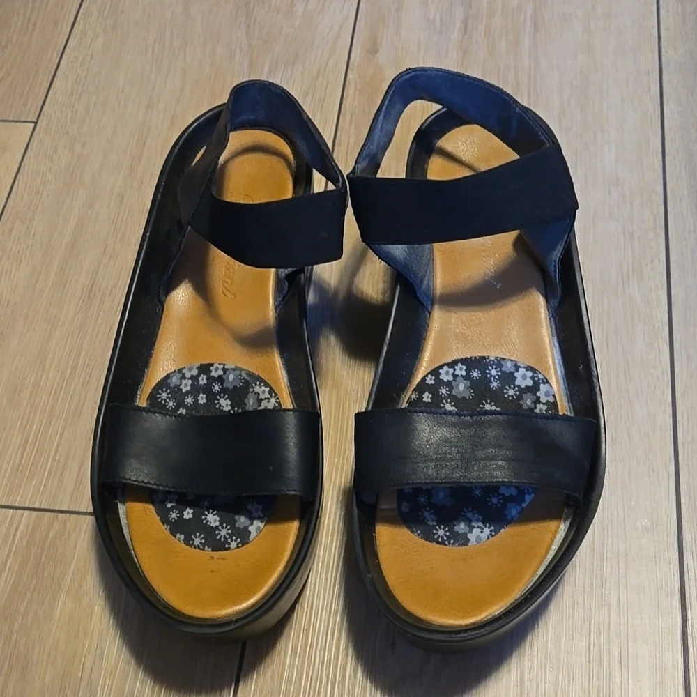 PIAMPIANI Leather Sandals Size 9 - Picture 1 of 7